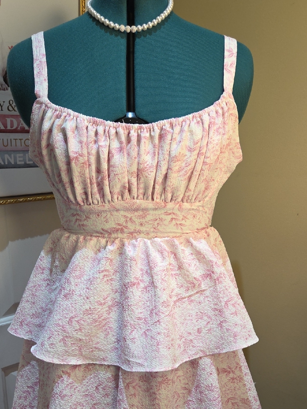 Nwot Medium Mine Pink Tiered Floral Ruffle Dress - Picture 16 of 17